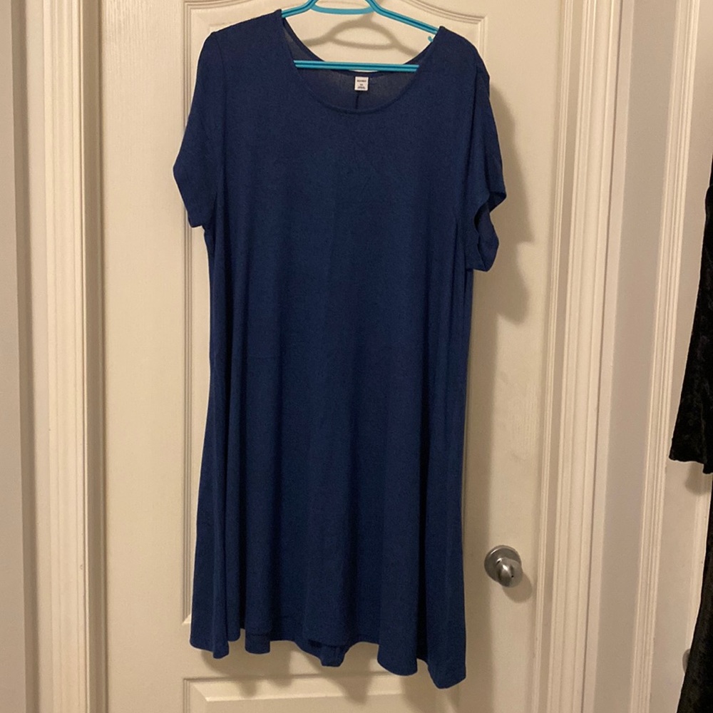 Blue fuzzy short sleeved mid dress